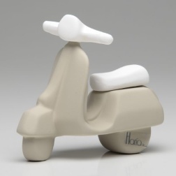 Bomboniera battesimo Via Veneto vespa