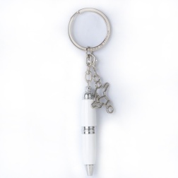 Penna portachiavi bianca con calciatore solidale