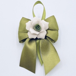 Segnaposto matrimonio rosa Capodimonte panna verde e saponetta