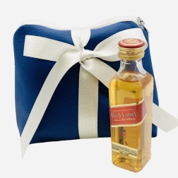Bomboniera compleanno scotch whisky con borsello ecopelle blu